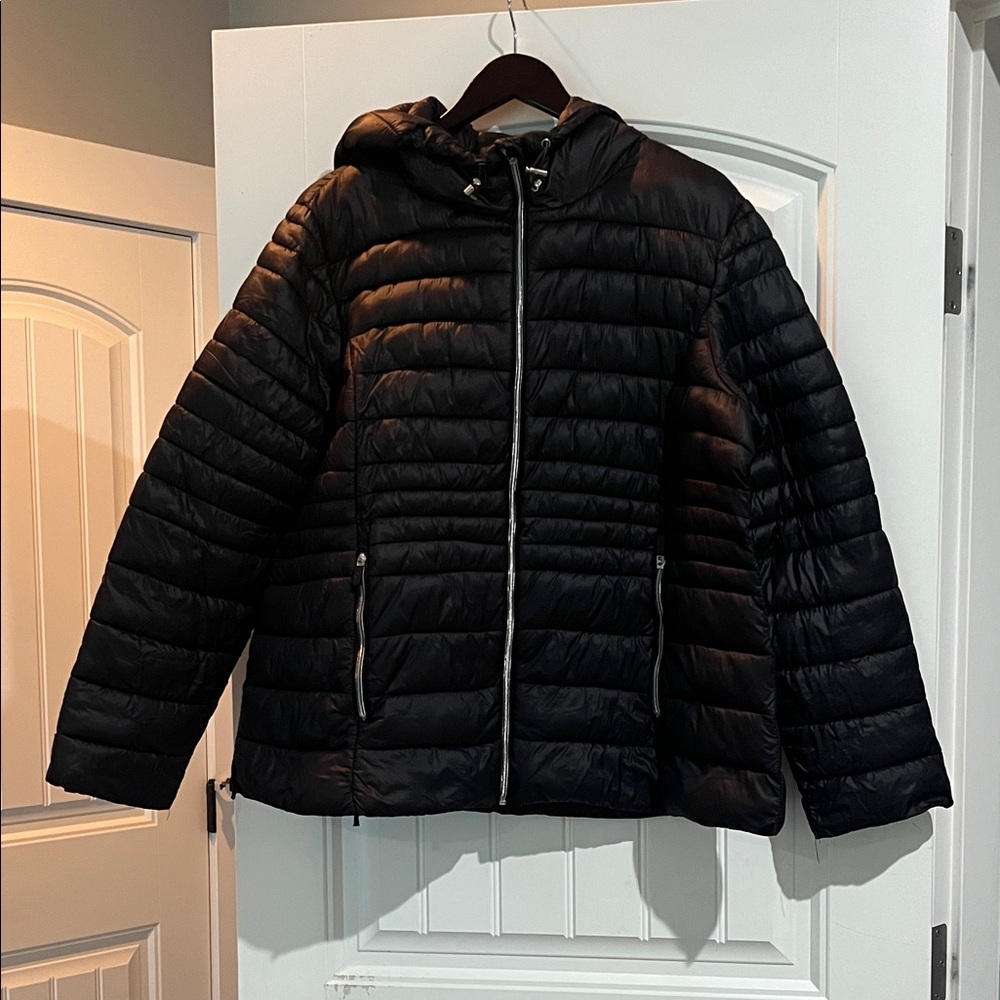 Point Zero Women’s hooded Puffer Jacket